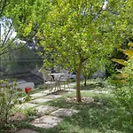 Solar Power French Country Cottage On Table Mountain